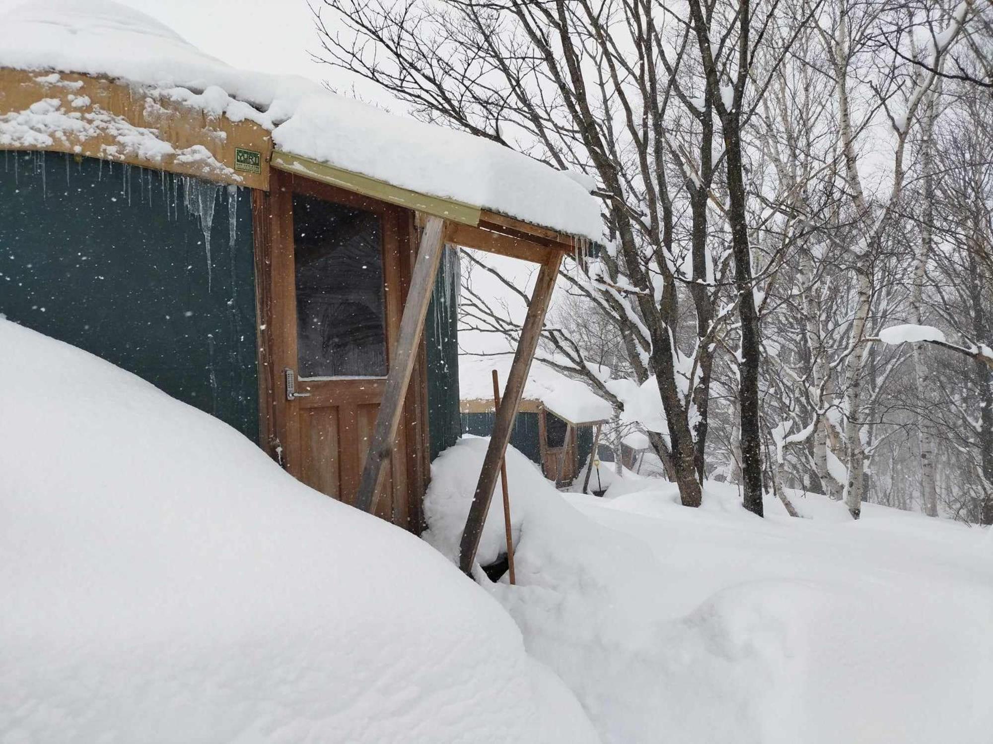The Yurts At Margo'S Garden, Kiroro 호텔 아카이가와 외부 사진